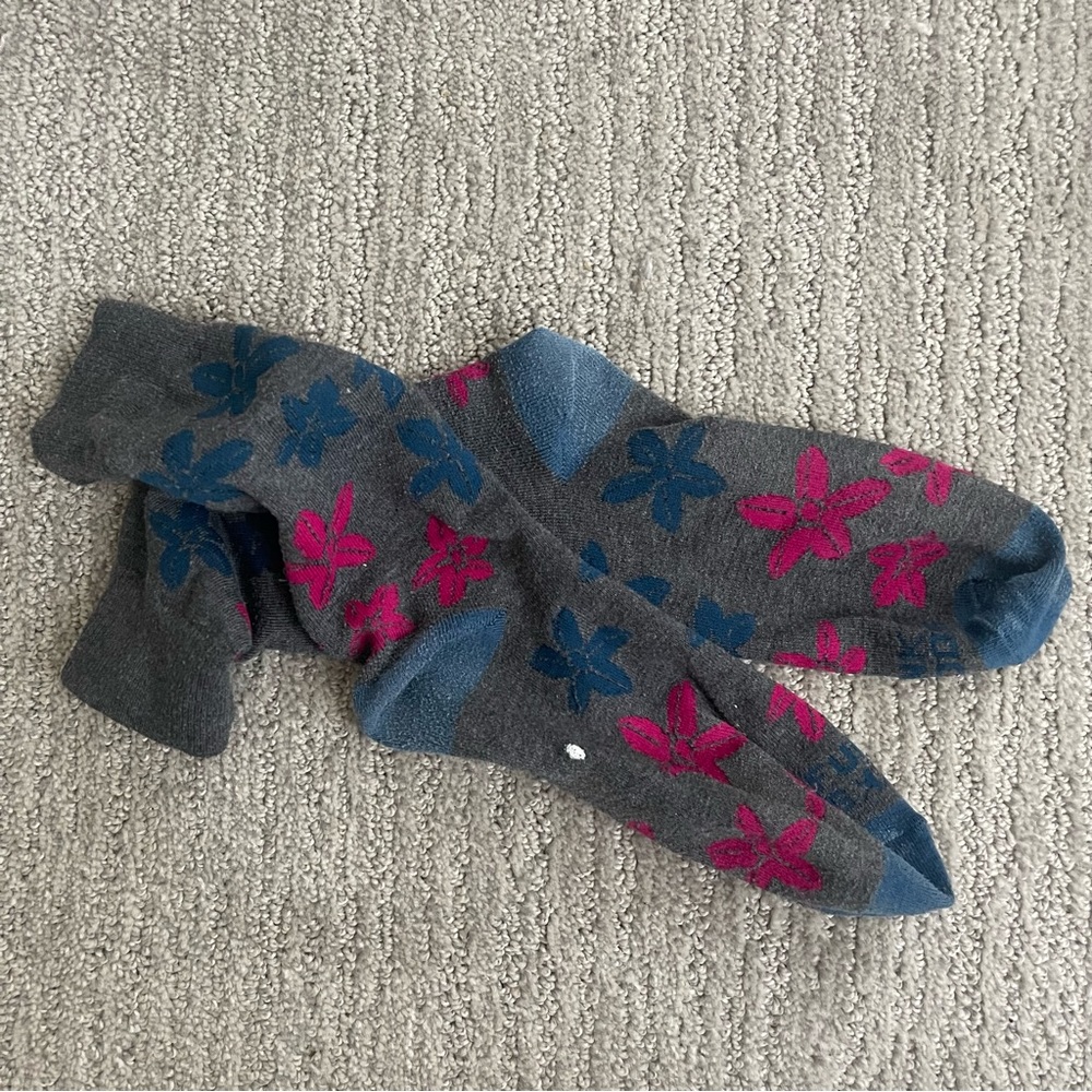 Long Gray Blue Pink Mens Socks